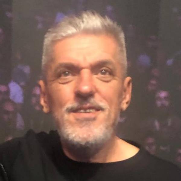 modelka s ID 0101FYNC8V p021