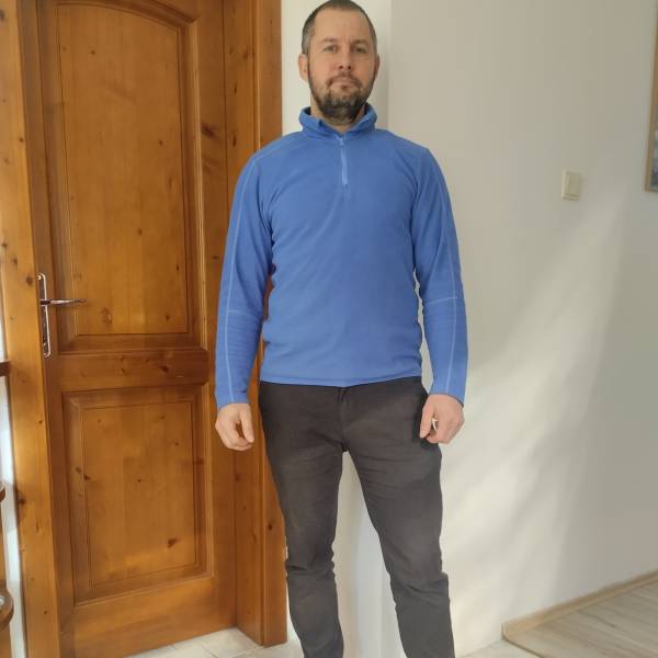 modelka s ID 0101G0WHGI p031