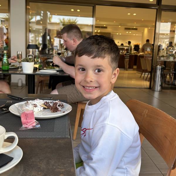 modelka s ID 0101GYEWVB p031