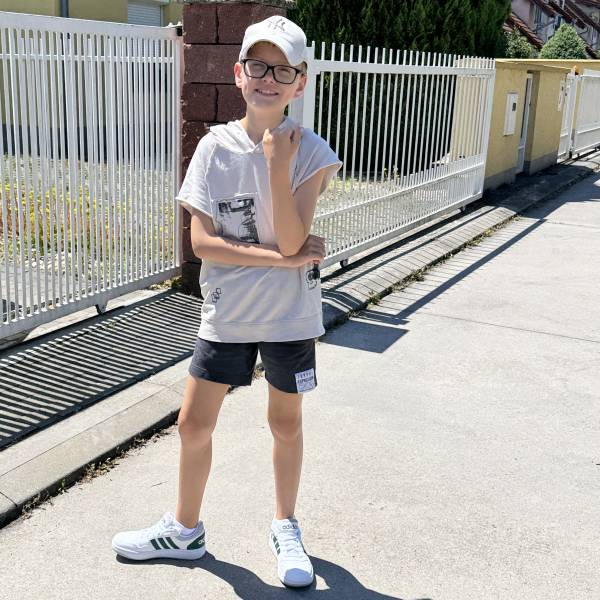 modelka s ID 0101H5BSY2 p031