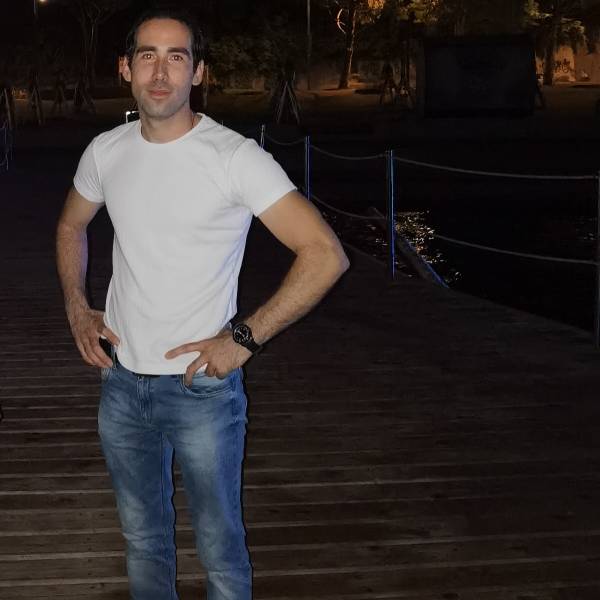 modelka s ID 0101HEAKVY p031