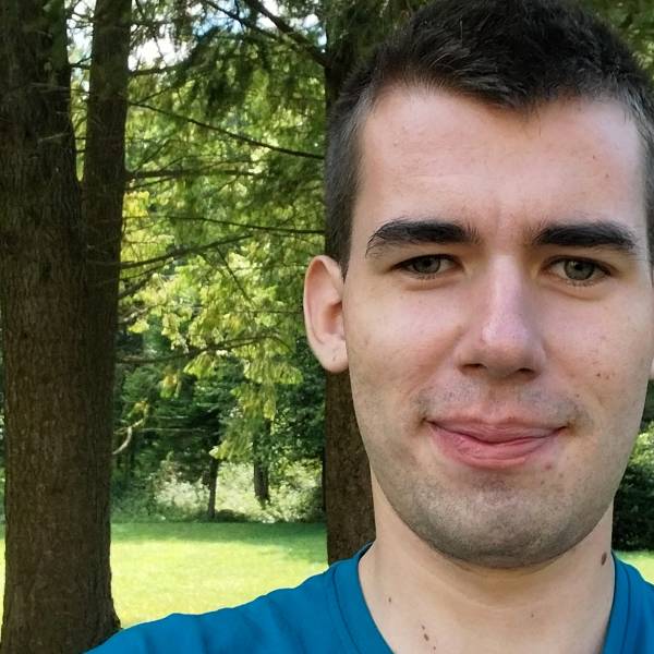 modelka s ID 0101HK3PP6 p021