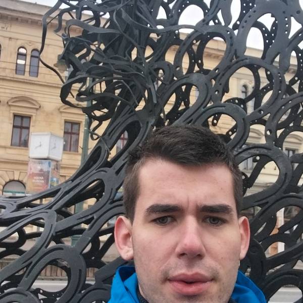 modelka s ID 0101HK3PP6 p031