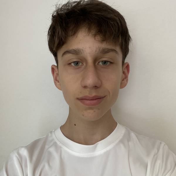 modelka s ID 0101HNDK1O p021