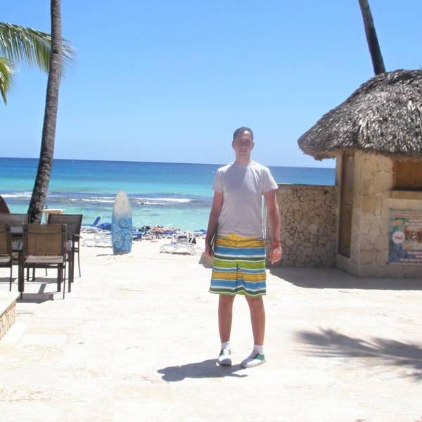 modelka s ID 0101I7LP7T p031