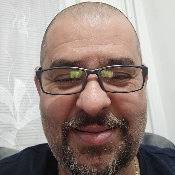modelka s ID 0101J8ZIQS p021