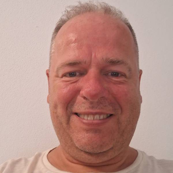 modelka s ID 0101JBNLIN p021