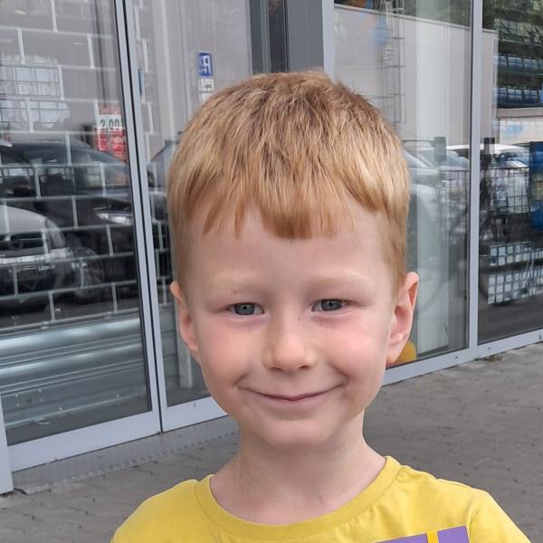 modelka s ID 0101JKNQPA p021