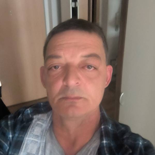 fotografia p015 profilu 0101JU3Y7T