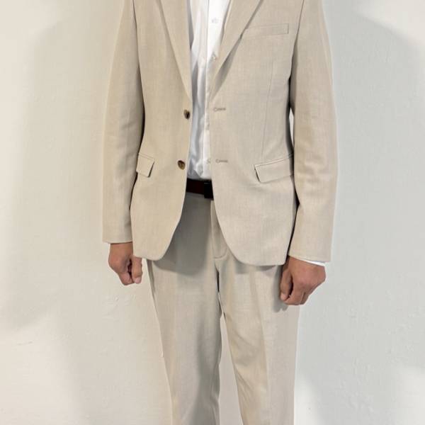 modelka s ID 0101KF9SQC p031