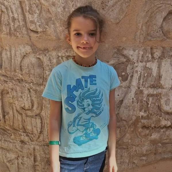 modelka s ID 0101L68POR p031