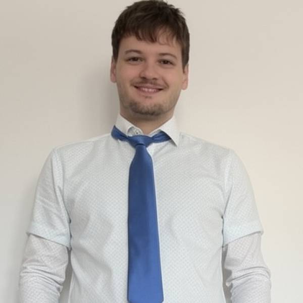 modelka s ID 0101L8CB0S p031