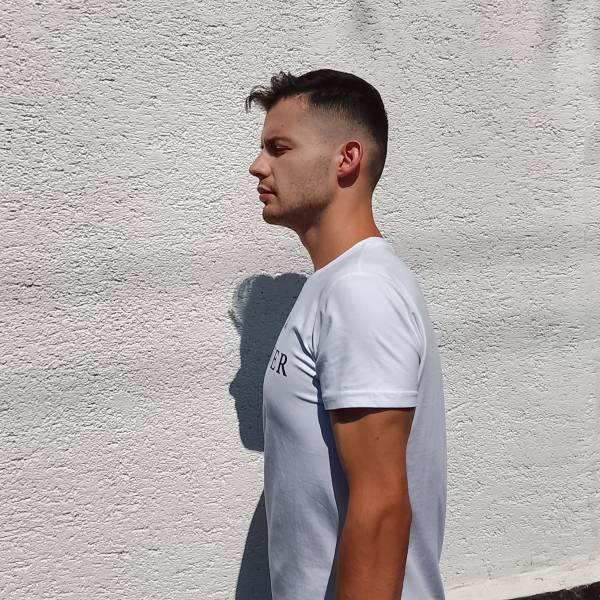 modelka s ID 0101LE00YJ p031