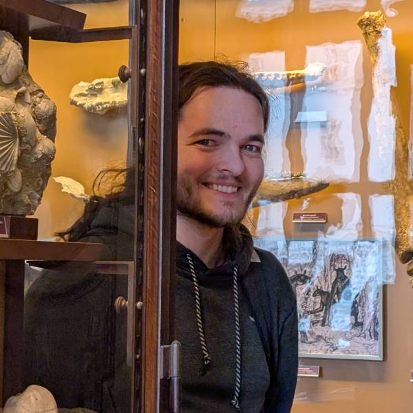 modelka s ID 0101LE0DPL p021