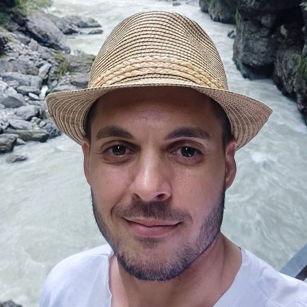 fotografia p013 profilu 0101LJB4W1