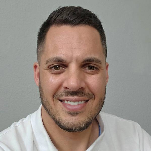 modelka s ID 0101LJB4W1 p021