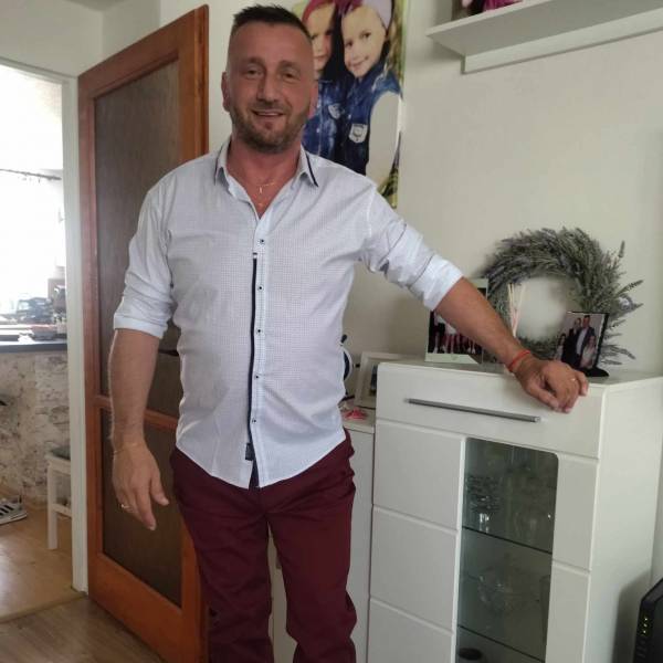 modelka s ID 0101LORXYV p031