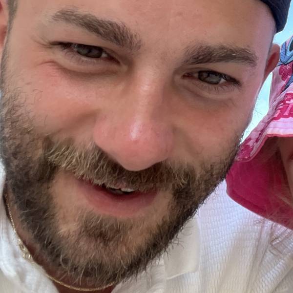 modelka s ID 0101LT32NU p021