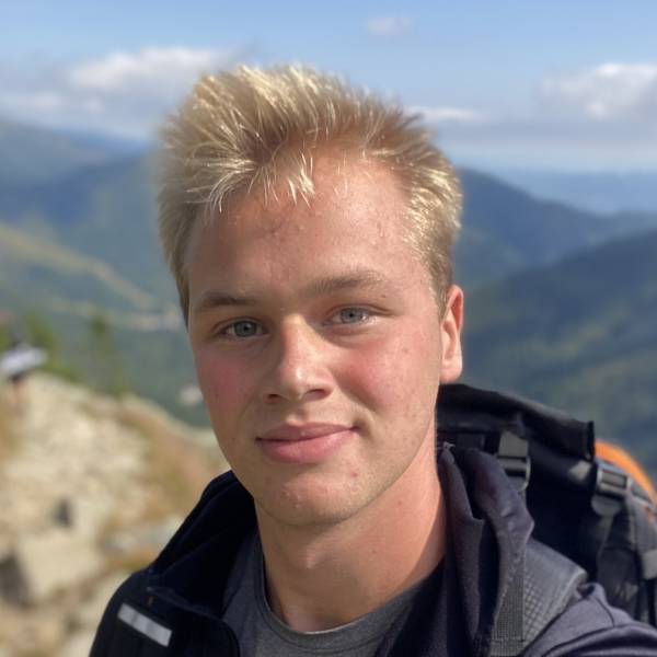 modelka s ID 0101LTZGQL p021