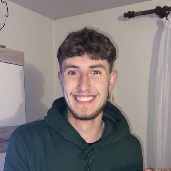 modelka s ID 0101LWRTLV p021