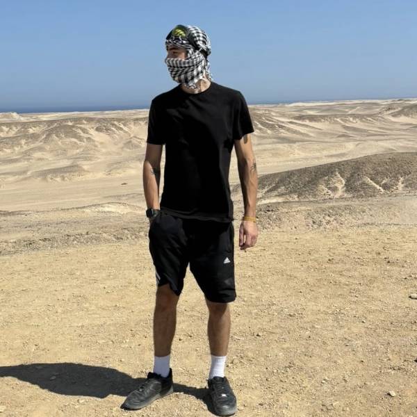 modelka s ID 0101LXIHT3 p031