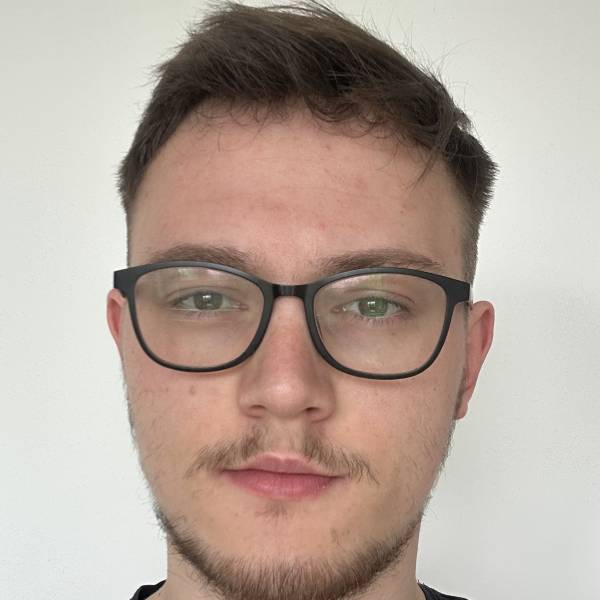 komparz profil 0101M37T7Q