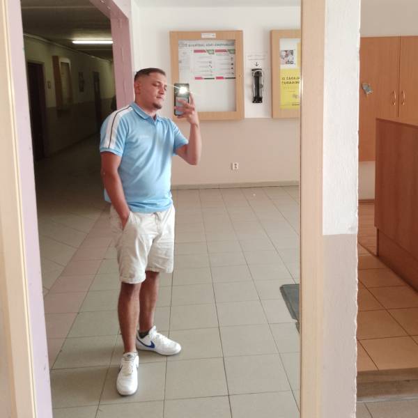 modelka s ID 0101NDD0U1 p031