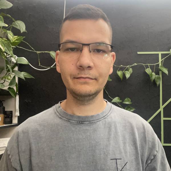 modelka s ID 0101NI99FA p021