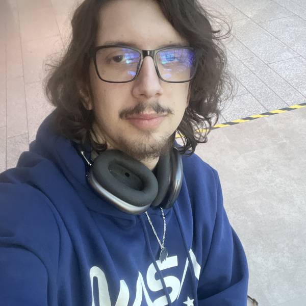 modelka s ID 0101NJHYJI p031