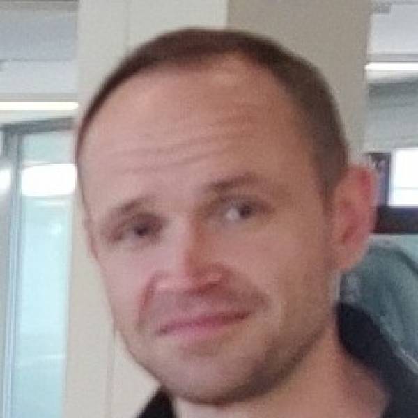 modelka s ID 0101NQVJQ1 p021