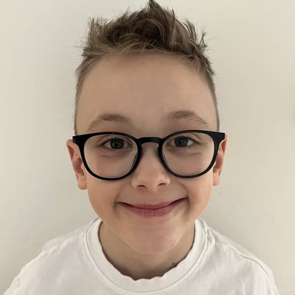 modelka s ID 0101NXHSQ6 p021