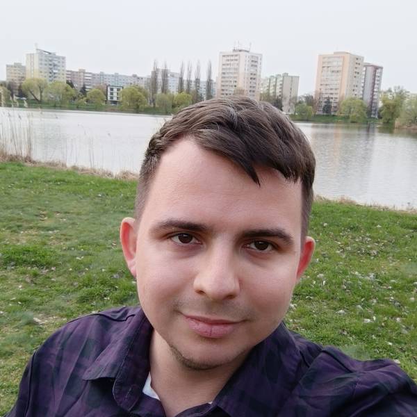 modelka s ID 0101O8SUUZ p021
