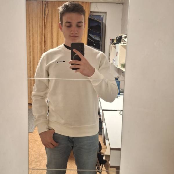 modelka s ID 0101OJBCNW p031