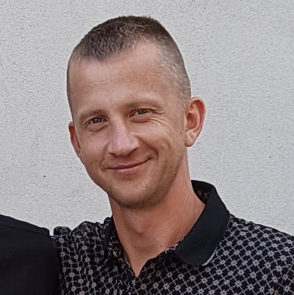 modelka s ID 0101OK5IPT p021