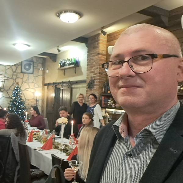 modelka s ID 0101OKHZDU p021