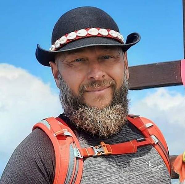 modelka s ID 0101OO2CJI p021