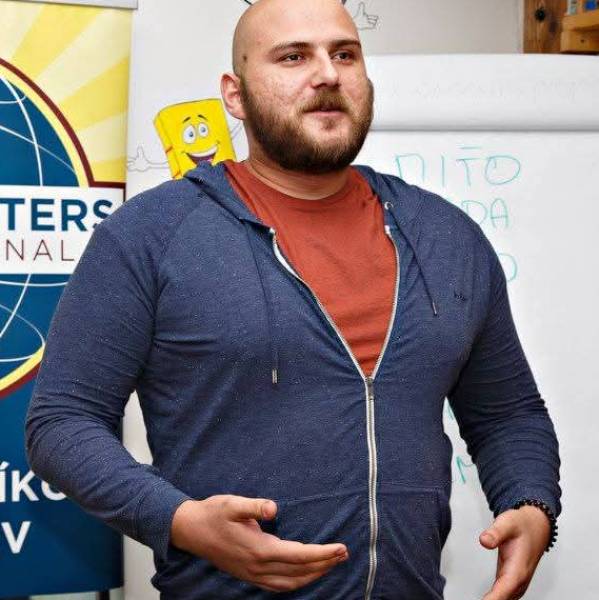 modelka s ID 0101P87KER p031