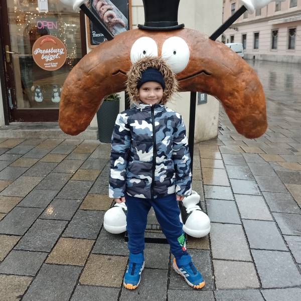 modelka s ID 0101PEZM57 p031