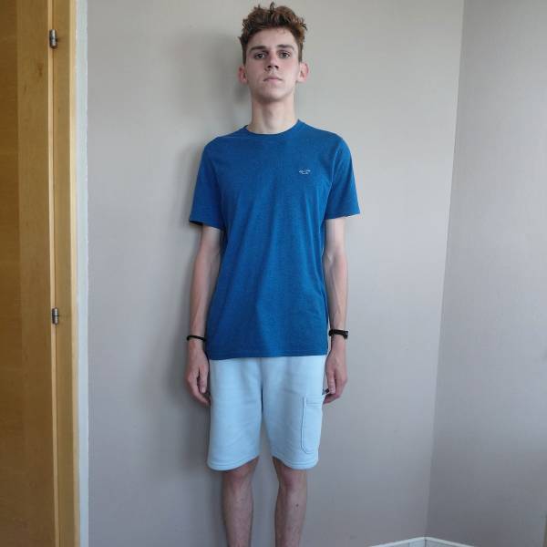 modelka s ID 0101PSXZQG p031