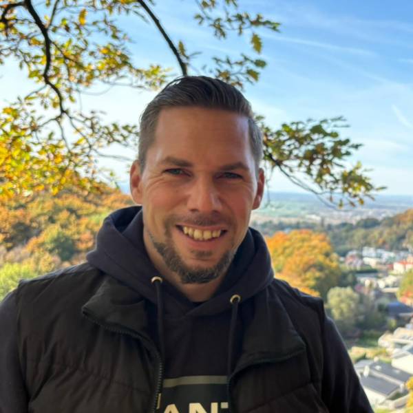 modelka s ID 0101Q266RY p021