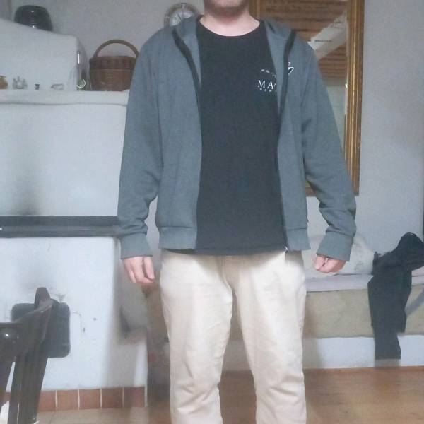 modelka s ID 0101Q449PH p031