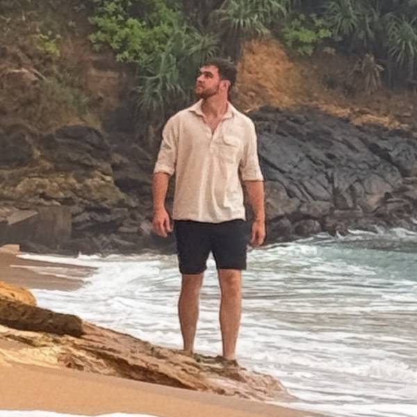 modelka s ID 0101Q7EKEL p031