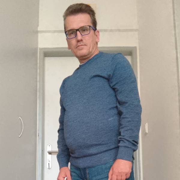 modelka s ID 0101QBSSKJ p031