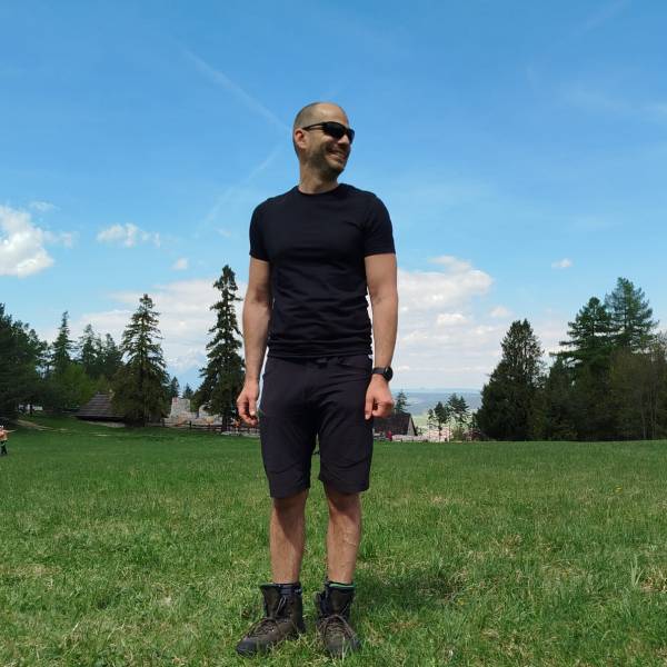 modelka s ID 0101QHONKQ p031