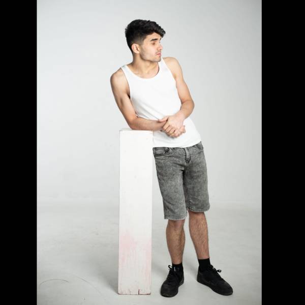 modelka s ID 0101RF23AT p031