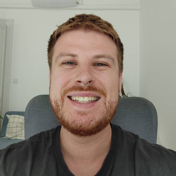 modelka s ID 0101RGKH6D p021