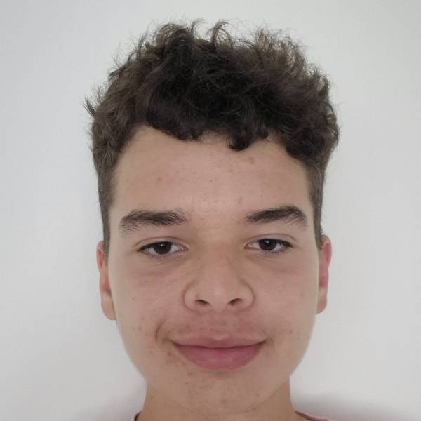 modelka s ID 0101RHQTWX p021