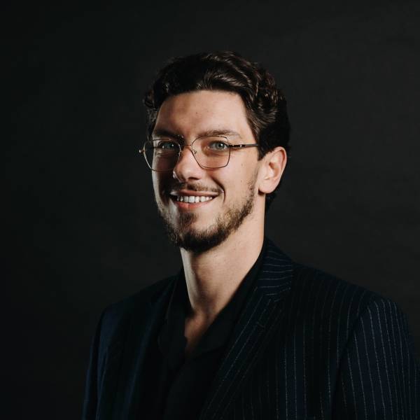 modelka s ID 0101RMEDJD p021