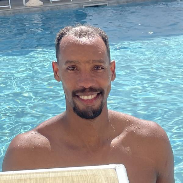 modelka s ID 0101RO7KSO p021