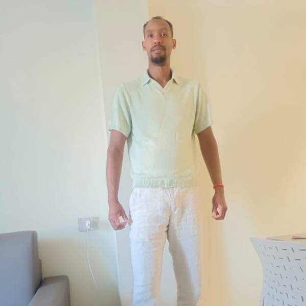 modelka s ID 0101RO7KSO p031